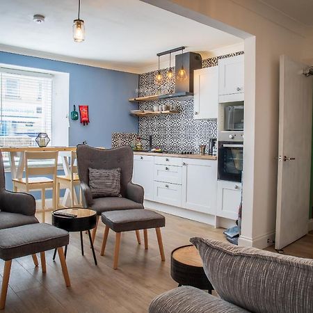 Great Glen Way Canal Side Apartment Inverness Exterior photo