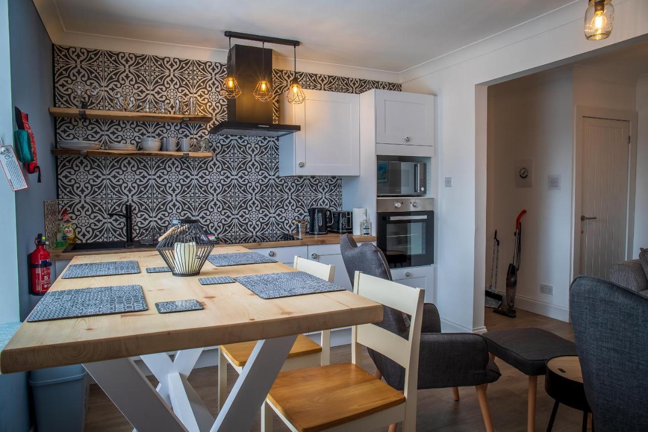 Great Glen Way Canal Side Apartment Inverness Exterior photo