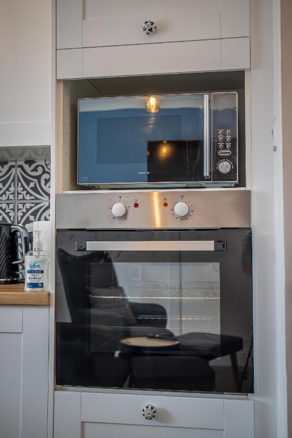 Great Glen Way Canal Side Apartment Inverness Exterior photo