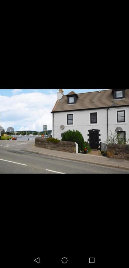Great Glen Way Canal Side Apartment Inverness Exterior photo
